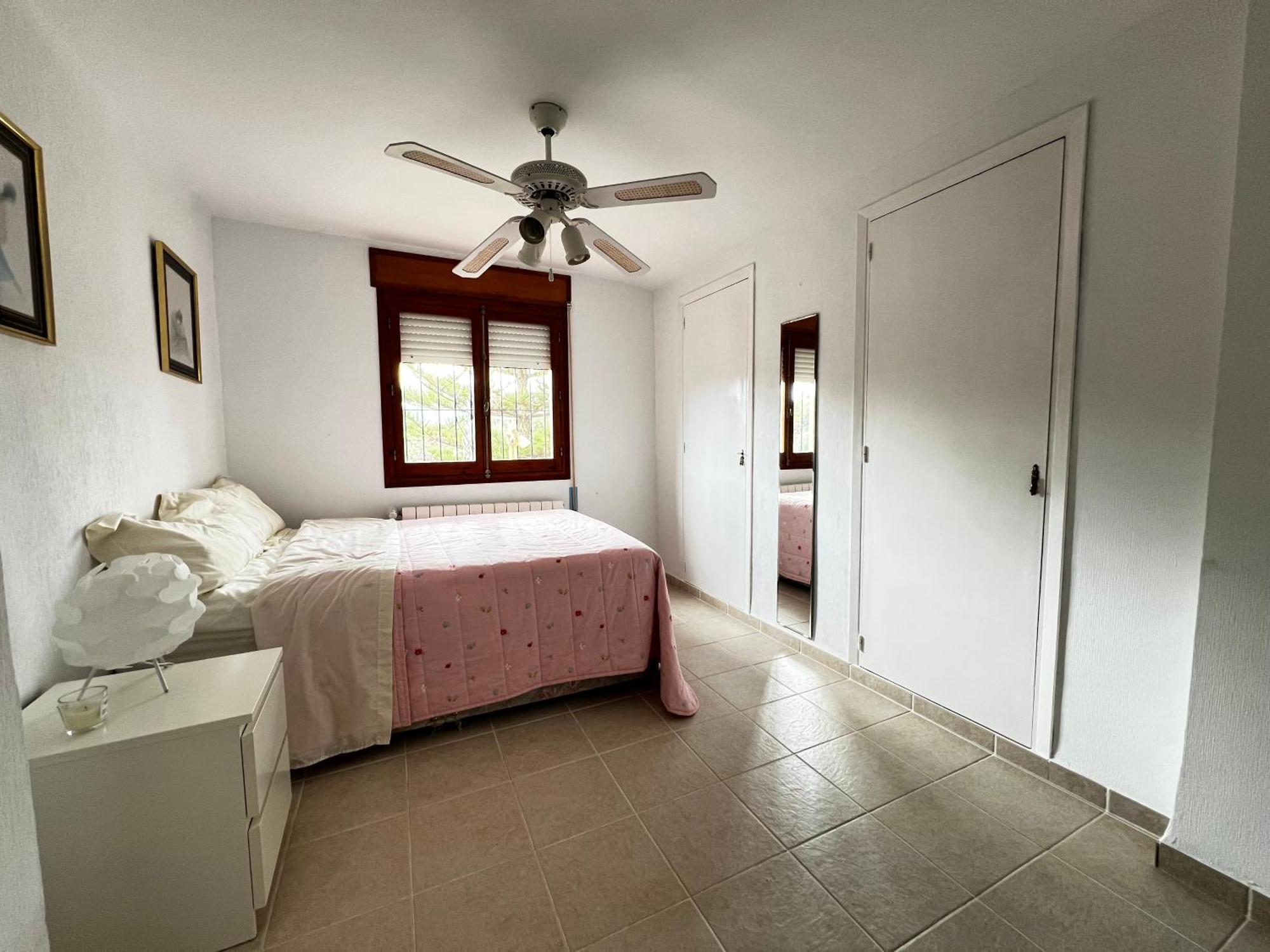 With Private Pool & Bbq, Close To The *