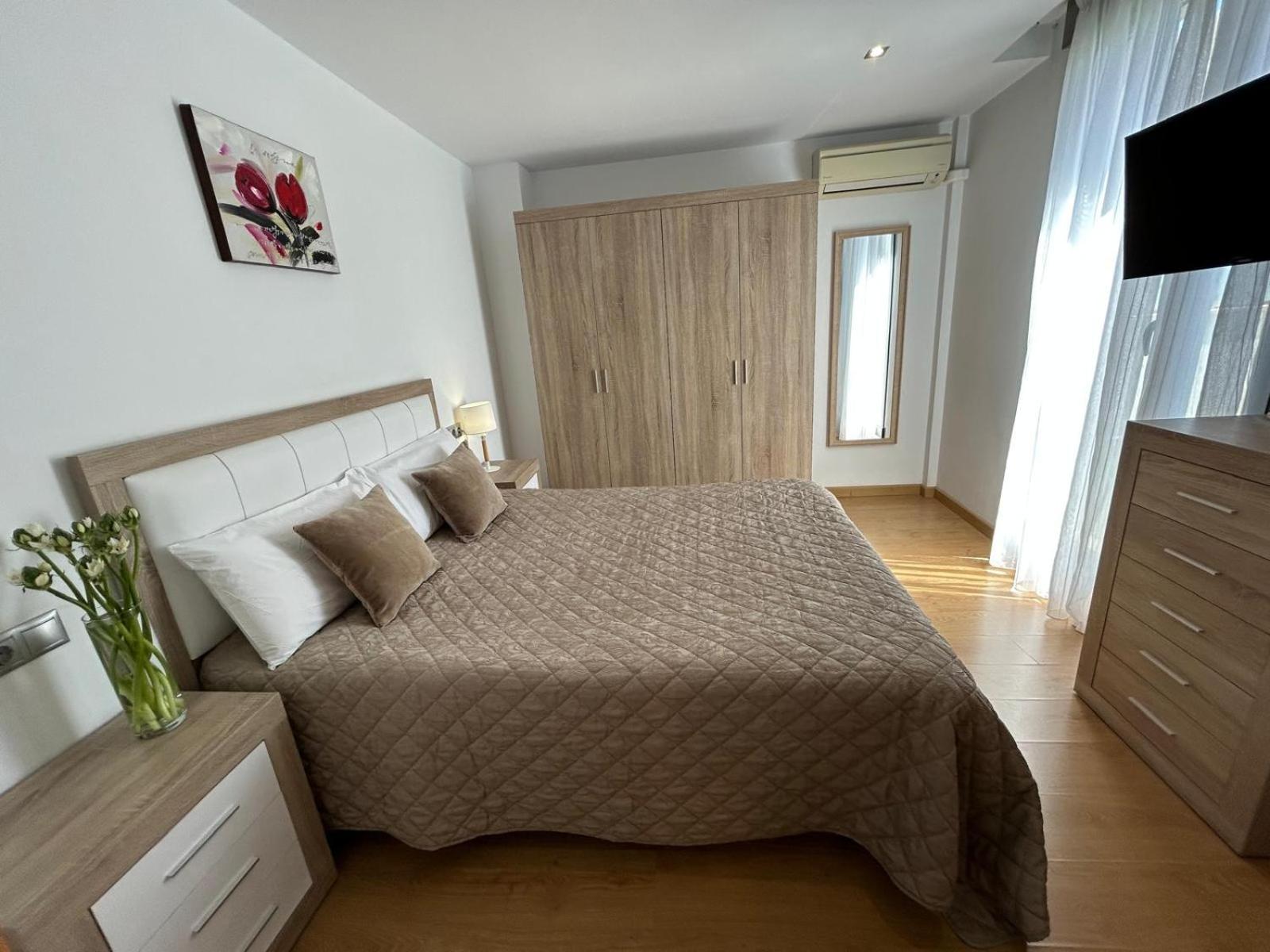 2 Big Terraces Penthouse Center Apartment *