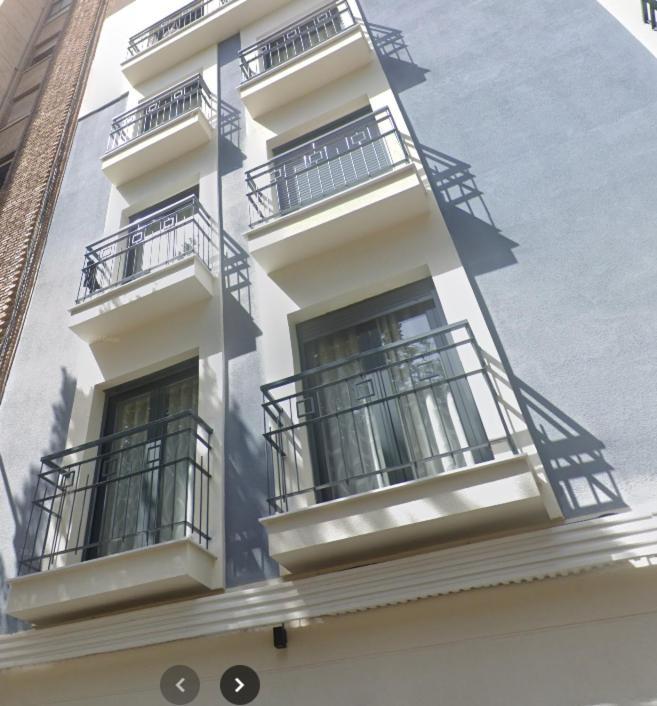 Reina Victoria La Plaza Apartment Alicante