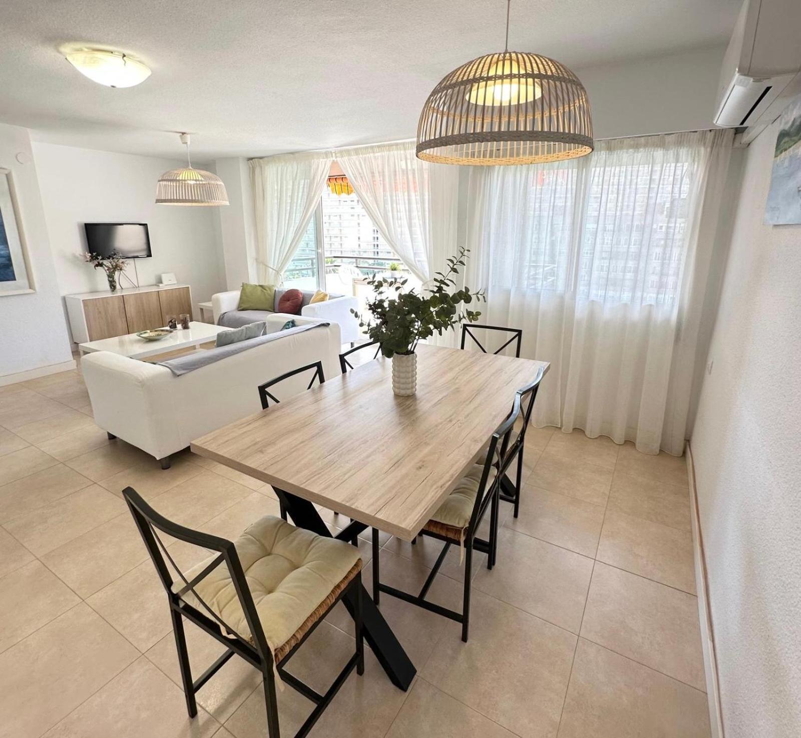 Apartamento Gran Apartamento, Aire Acondicionado, Piscina Y Parking Gratuito Alicante
