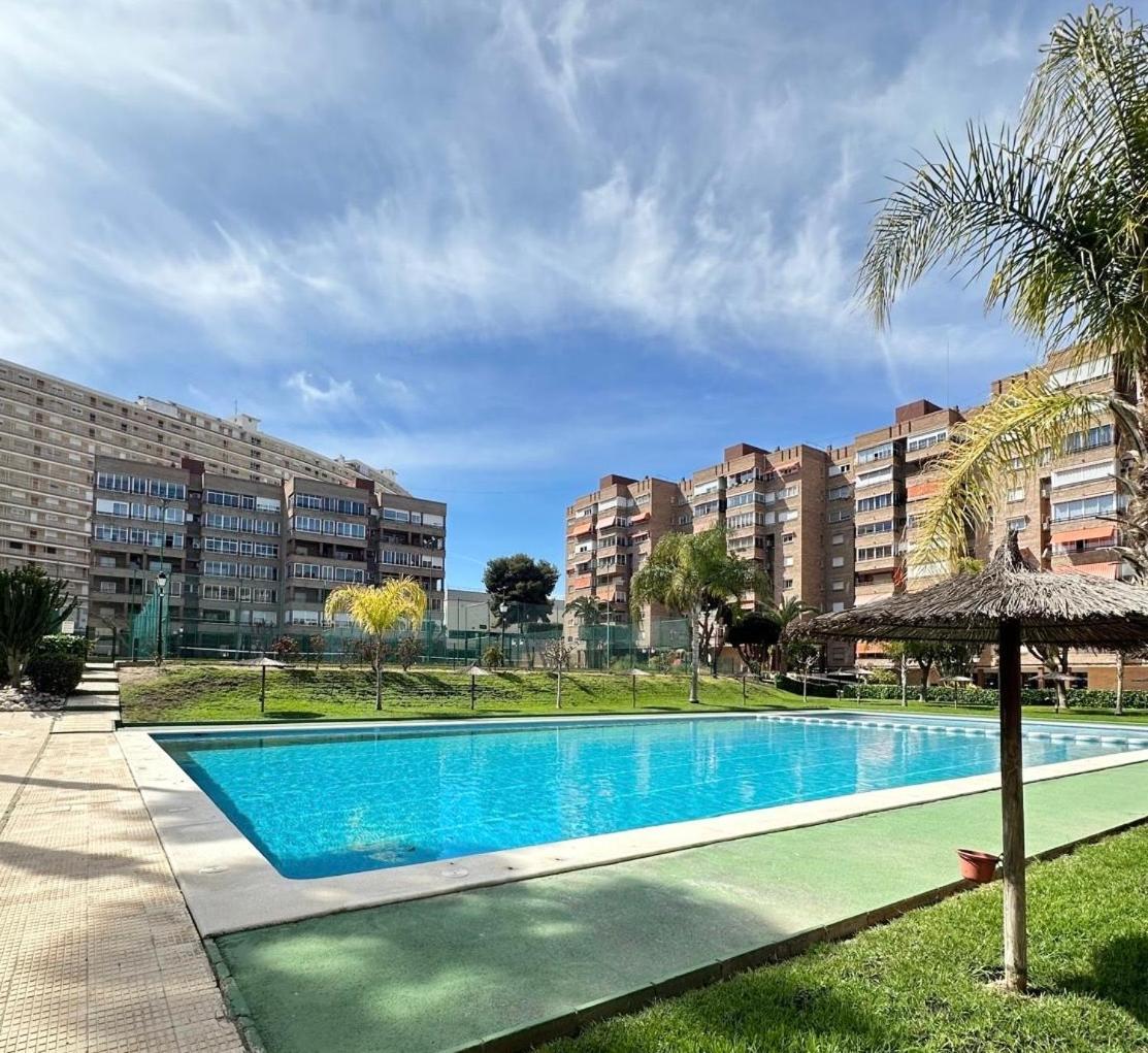 Apartamento Gran Apartamento, Aire Acondicionado, Piscina Y Parking Gratuito