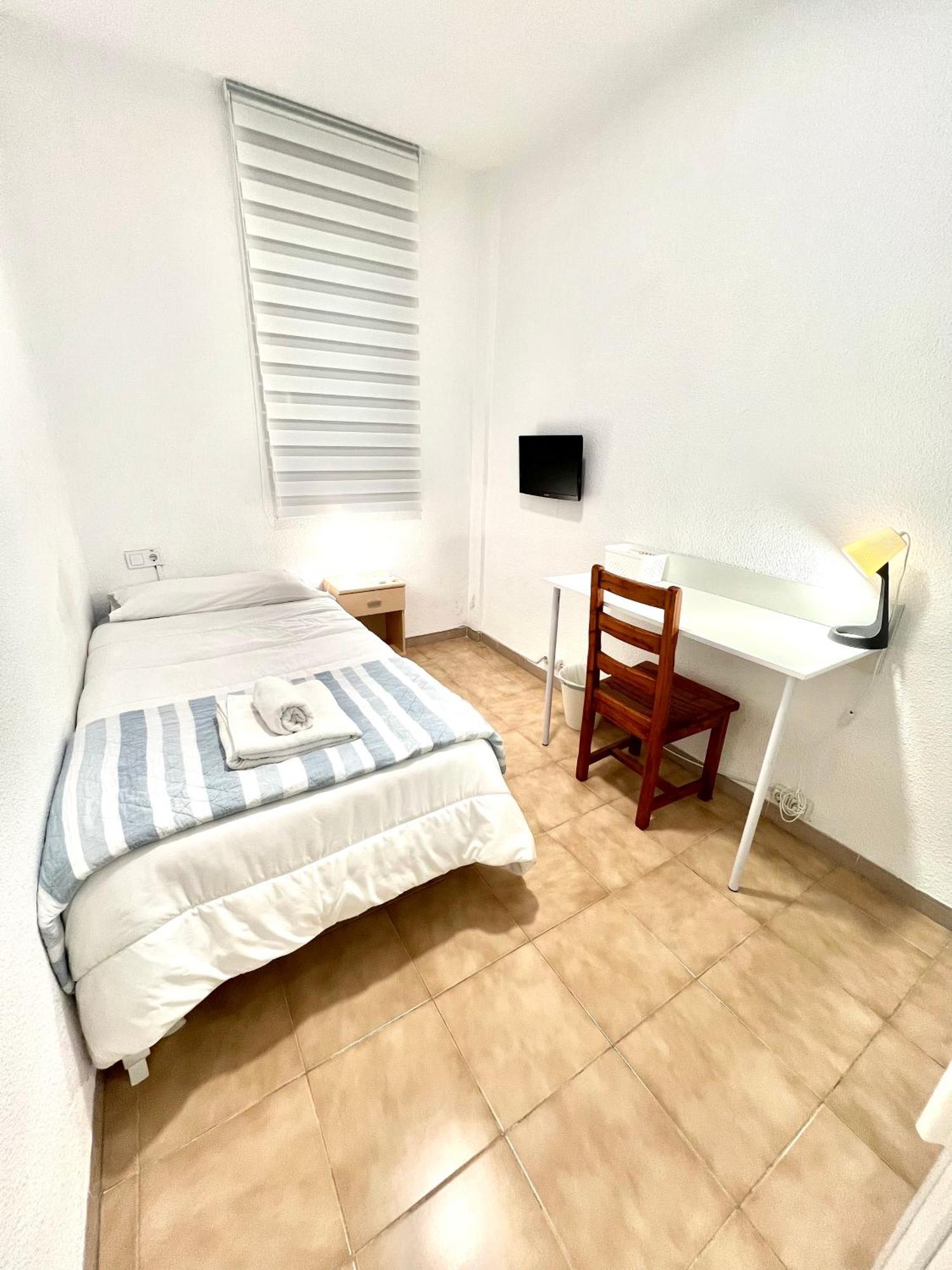 Hotel económico Gardela Mercado *