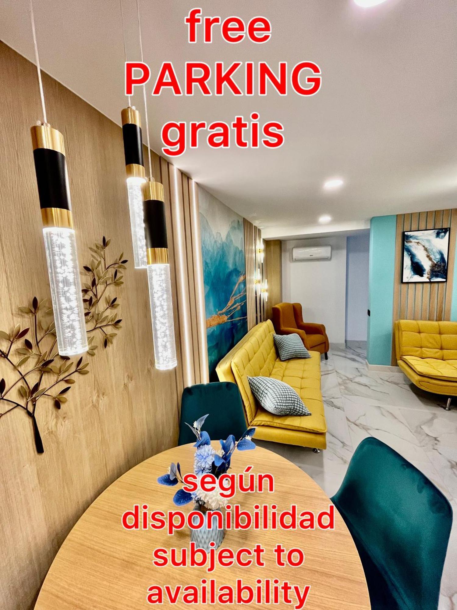 Apartamento Dos Colores-Design Apartments Alicante Centro, Patio O Parking *