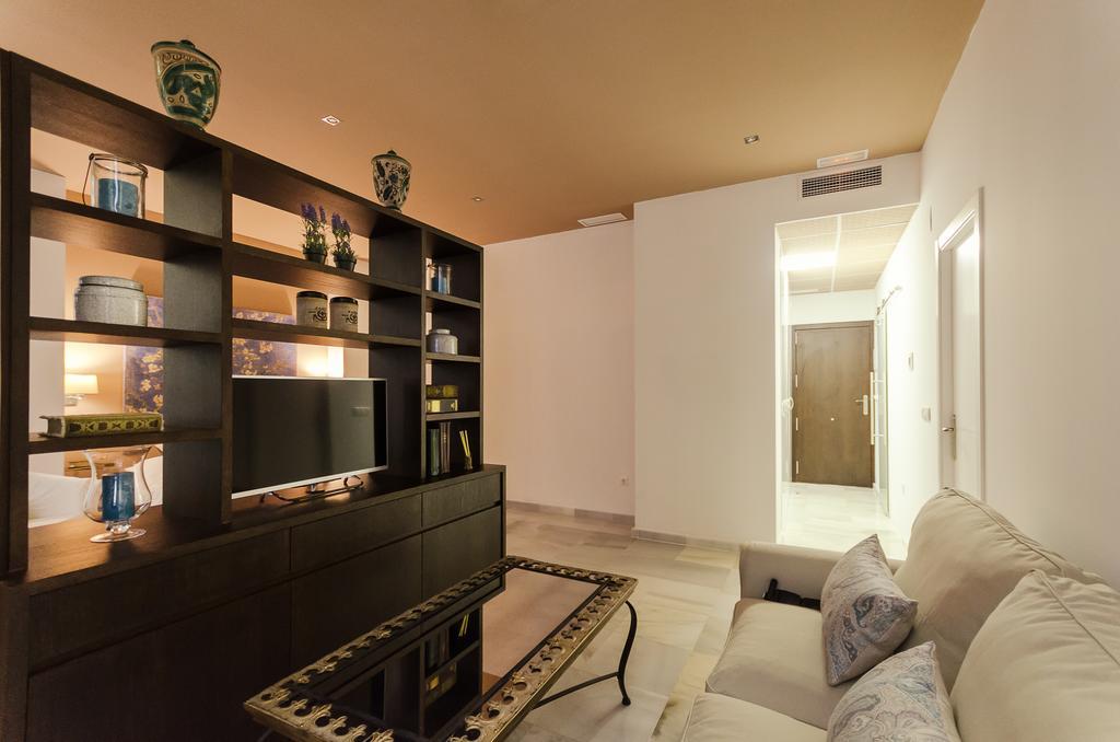 Luces De Catedral Apartment Alicante