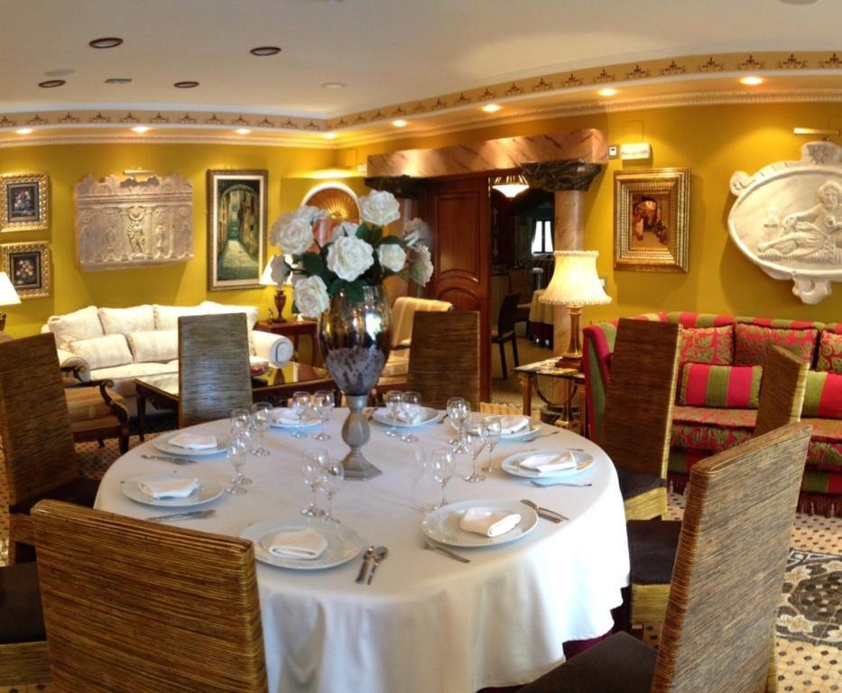 Rei Jaume Hotel 2*
