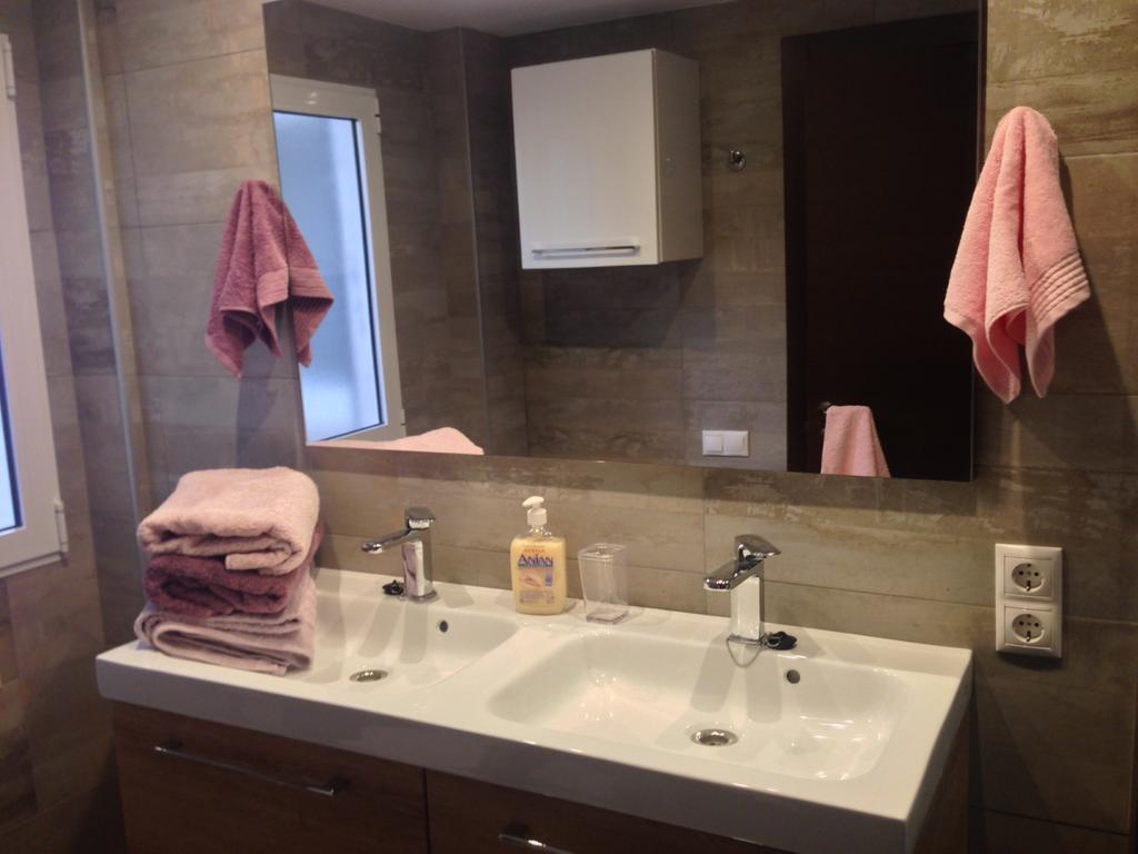 Apartamento Little Sunny House 1 *