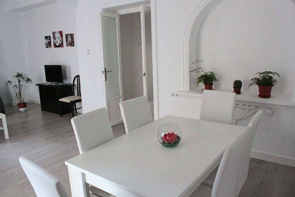 Apartamento Luceros Apartment