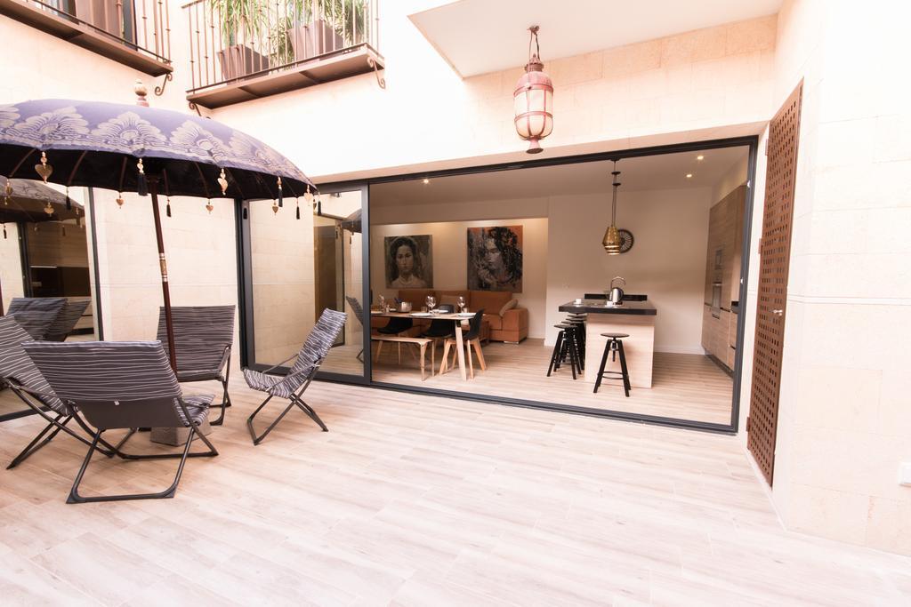Bazan 16 Apartment *