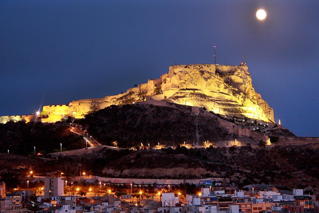 Guesthouse Central Alicante