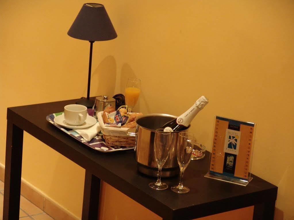 Rambla Contactless Hotel 2*