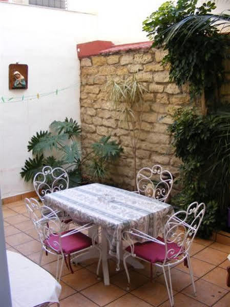 Guest house Pension Antonio Guesthouse 2*