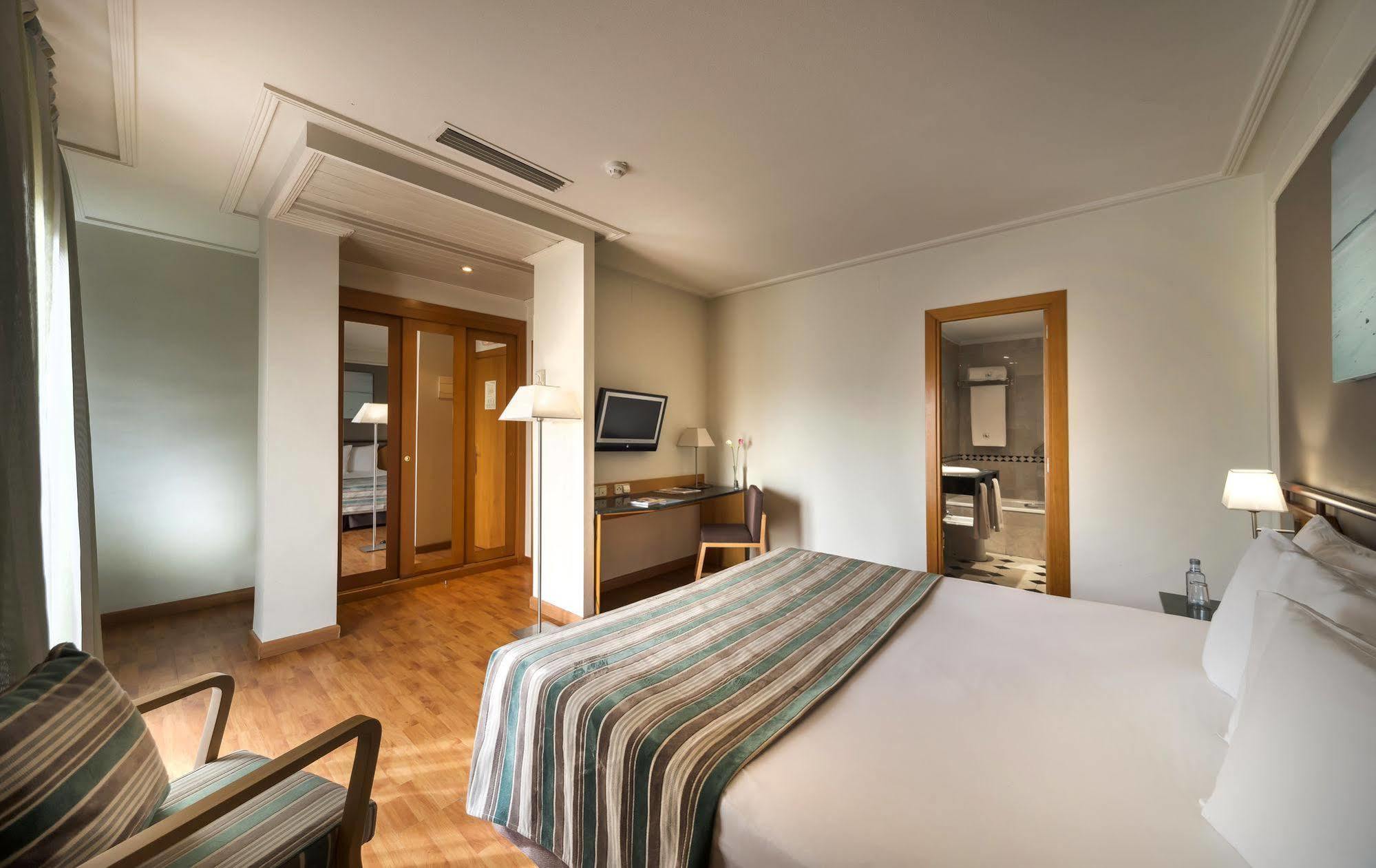 Eurostars Mediterranea Plaza Hotel