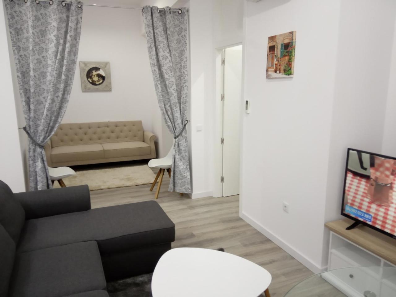 Apartahotel Center