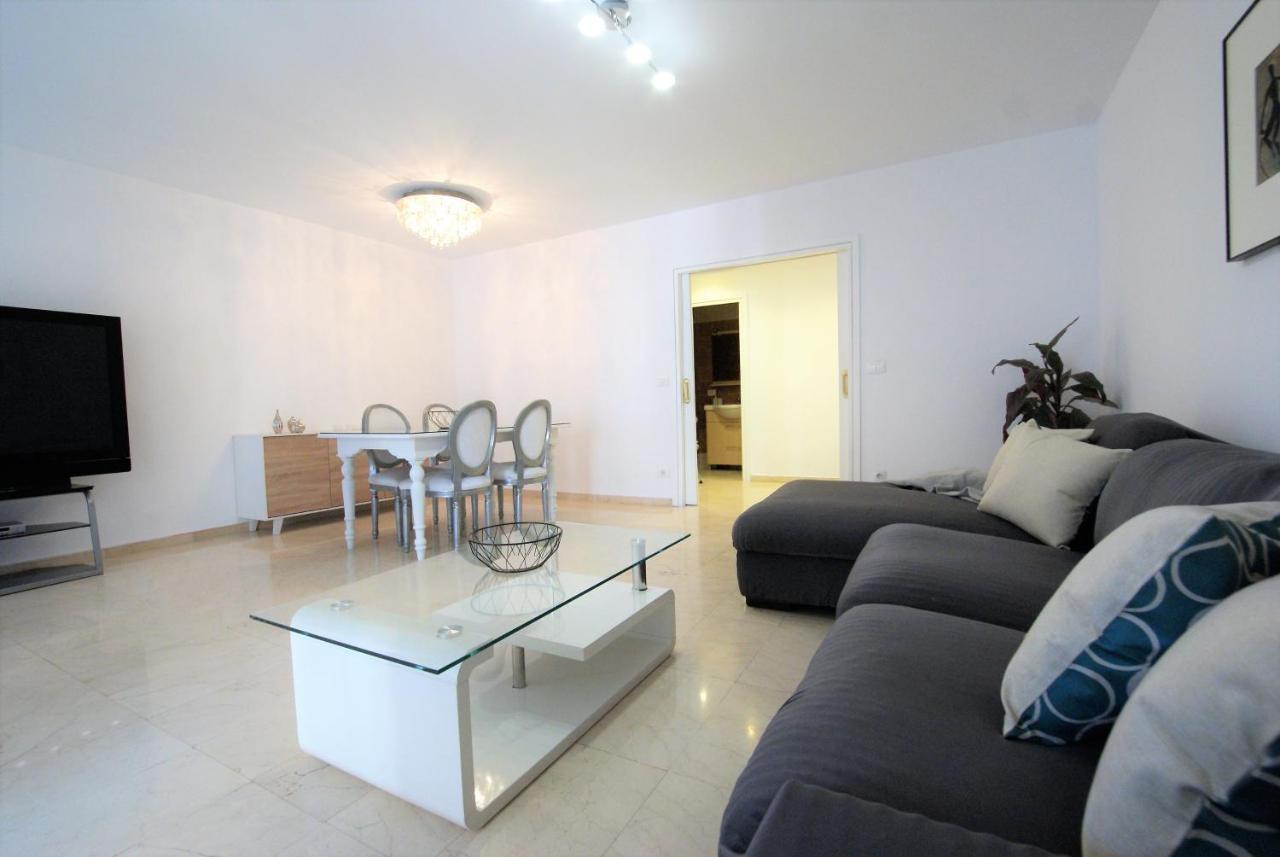 Apartamento Lujoso Y Espacioso Piso En El Corazón De Con Hidromasaje *