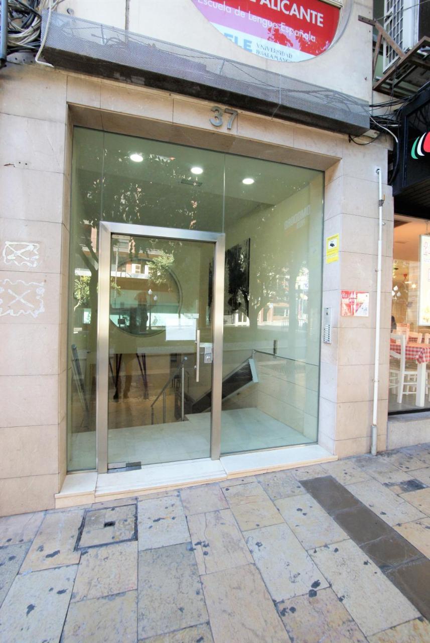 Lujoso Y Espacioso Piso En El Corazón De Con Hidromasaje Apartamento *