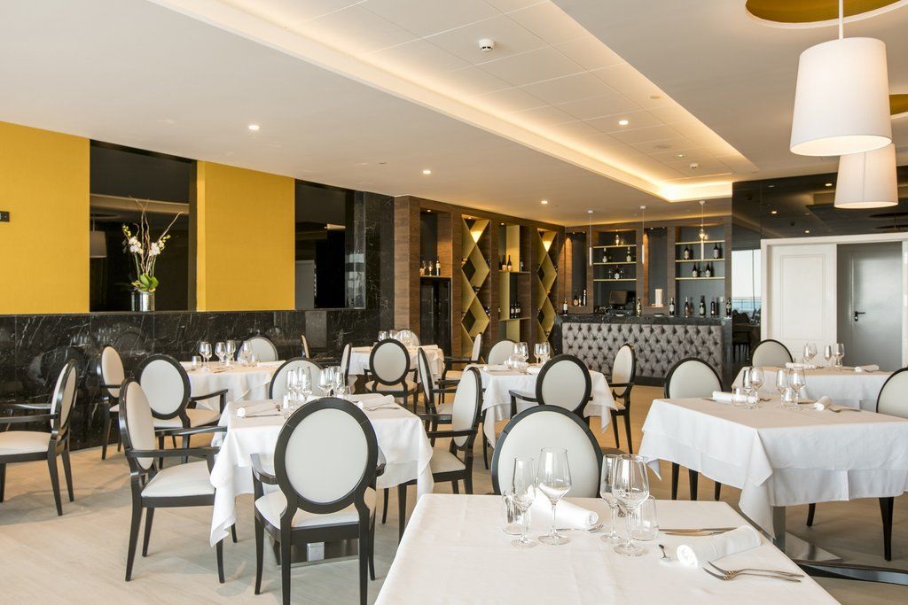 Grand Luxor All Suites Hotel 5*