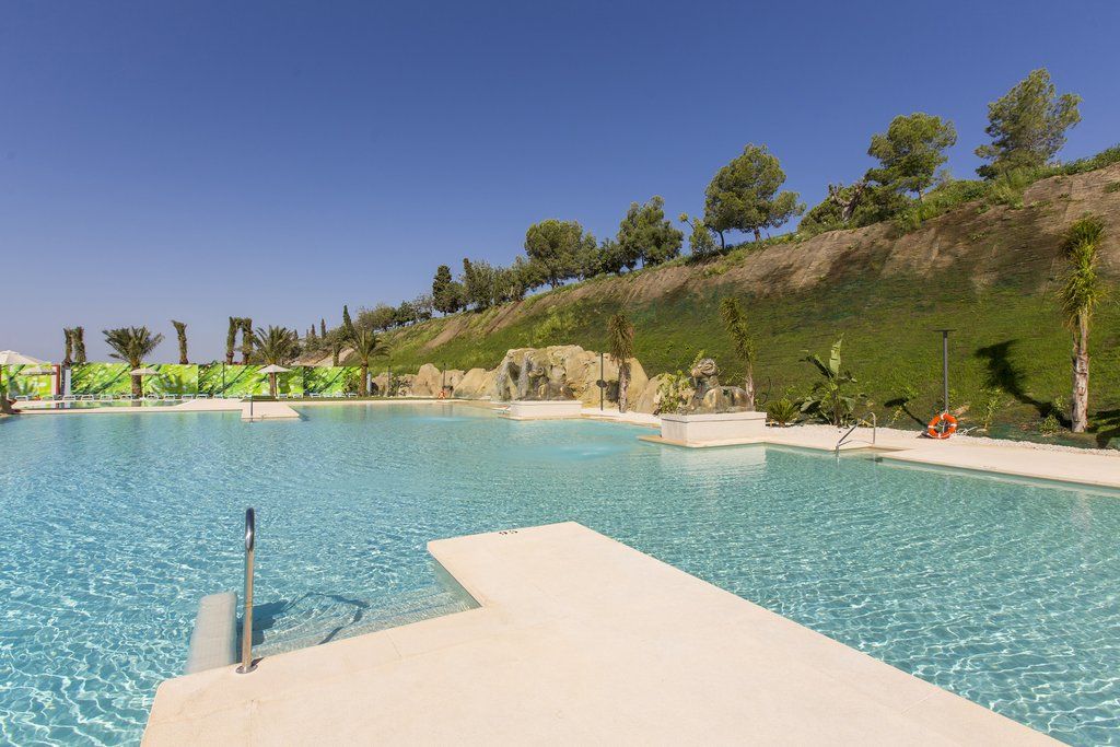Grand Luxor All Suites 5* Alicante