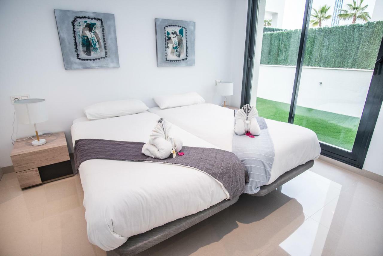 Deluxe La Marina Alicante