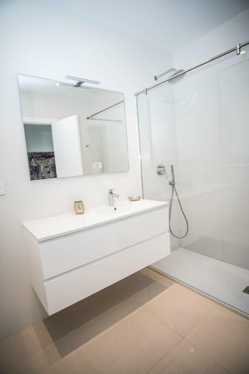 Deluxe La Marina Alicante