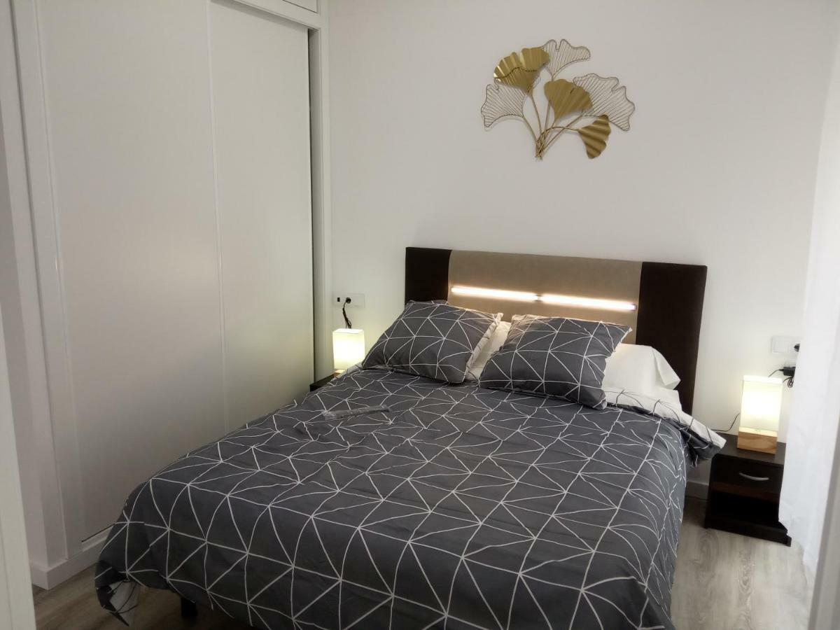 Center Apartahotel 2*