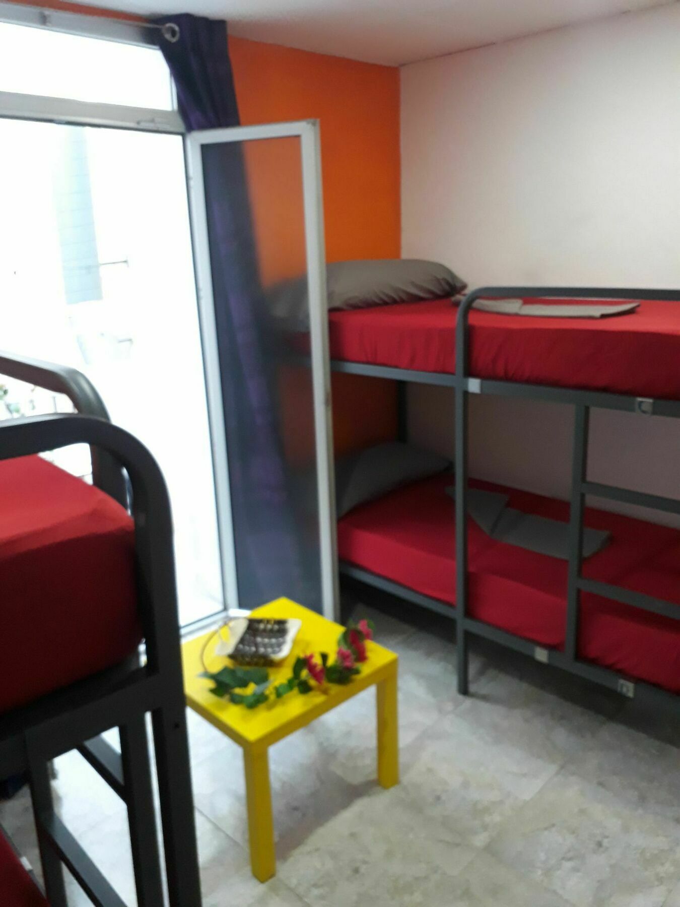 Mayor Hostal *