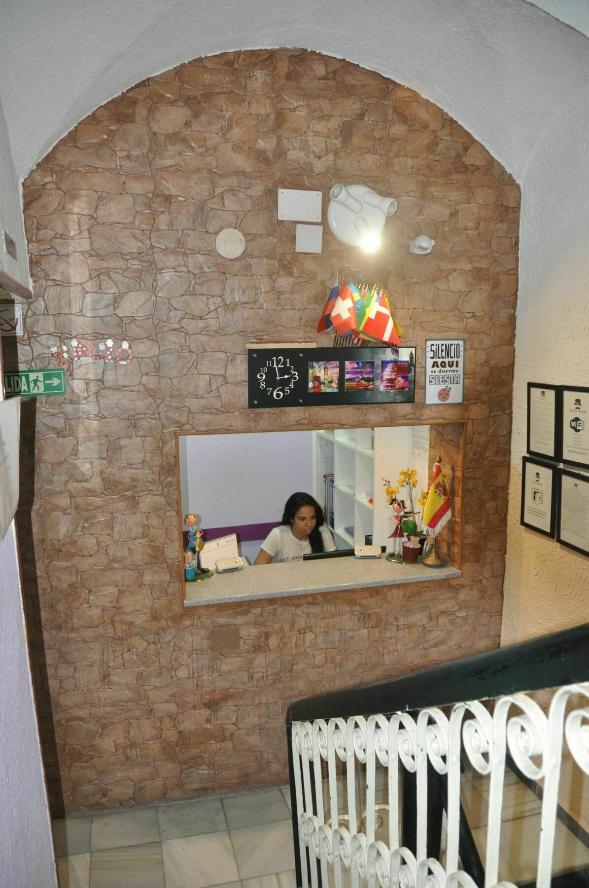 Mayor Hostal Alicante