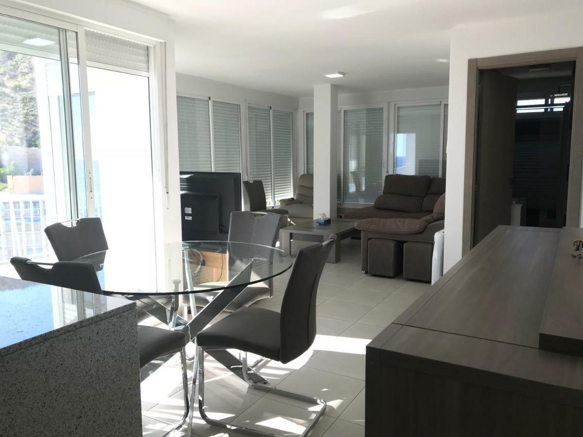 Apartment First Line *