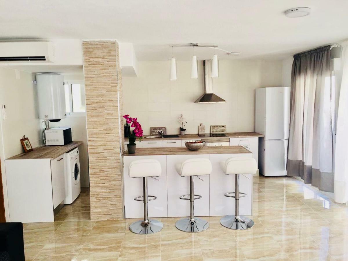 Apartment Boutique By The Sea