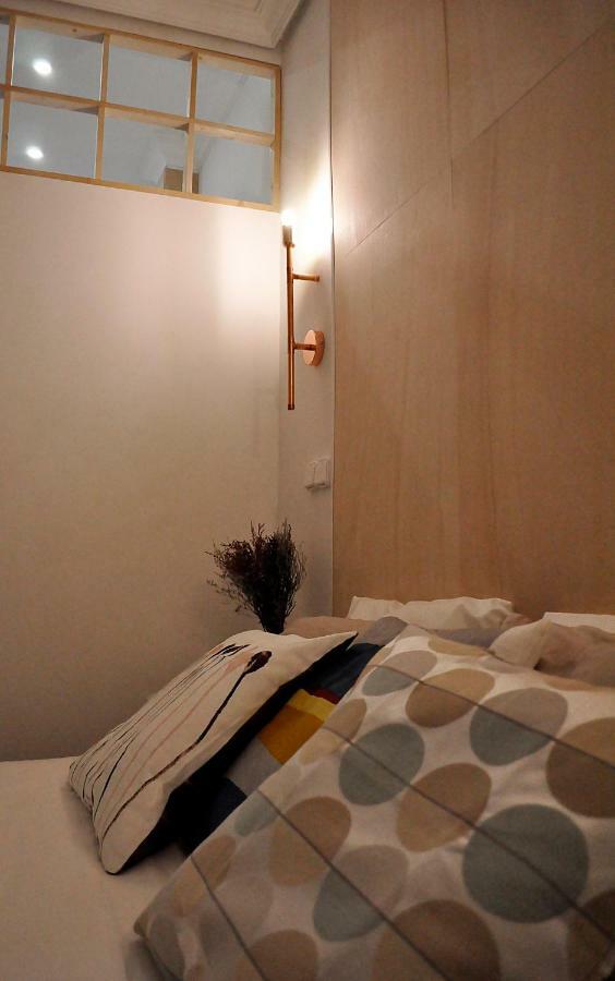 Apartment Munoz 2 *