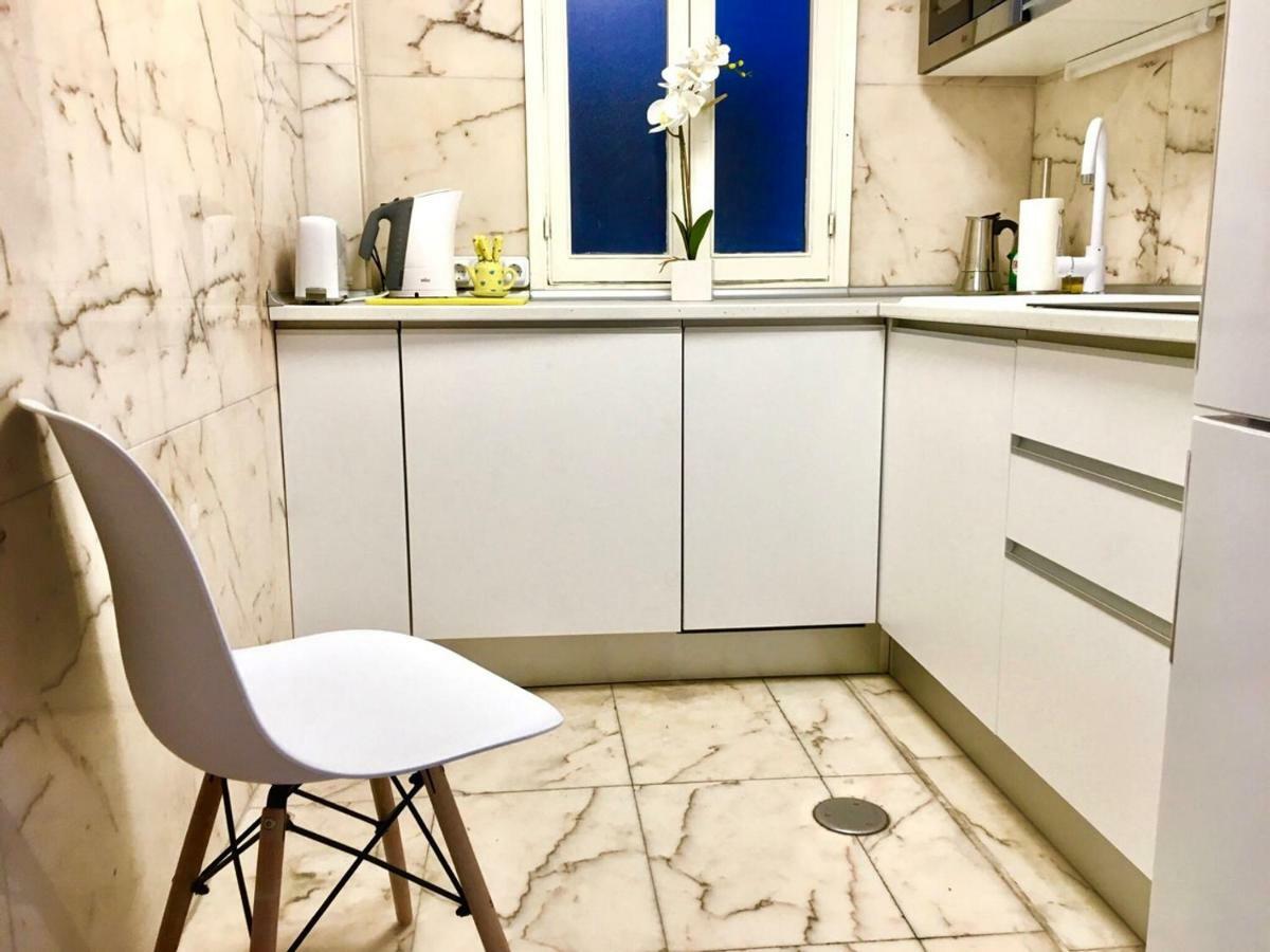 Juan Bautist Lafora, 2, Apartamento