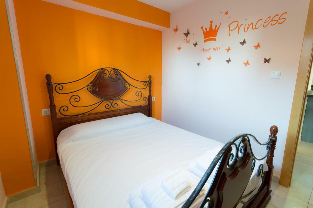 Regina Maris With Swimming Pool Apartamento