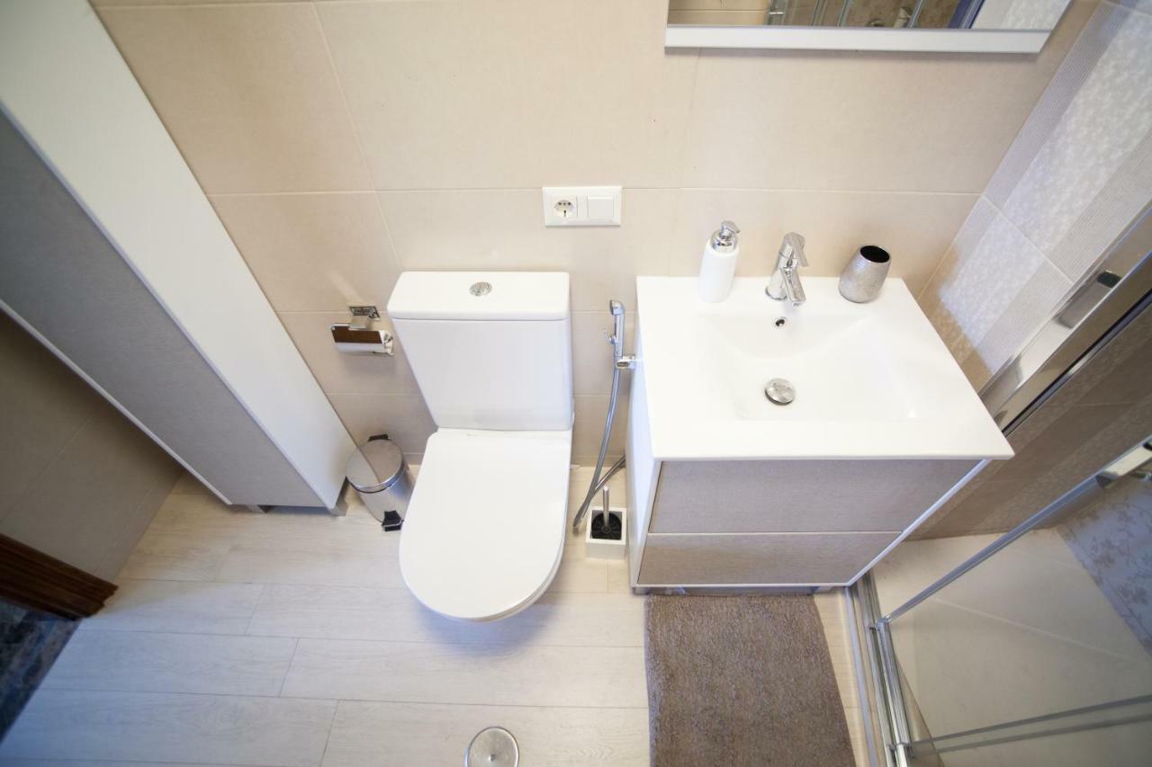 Apartment On Bautista Lafora 2