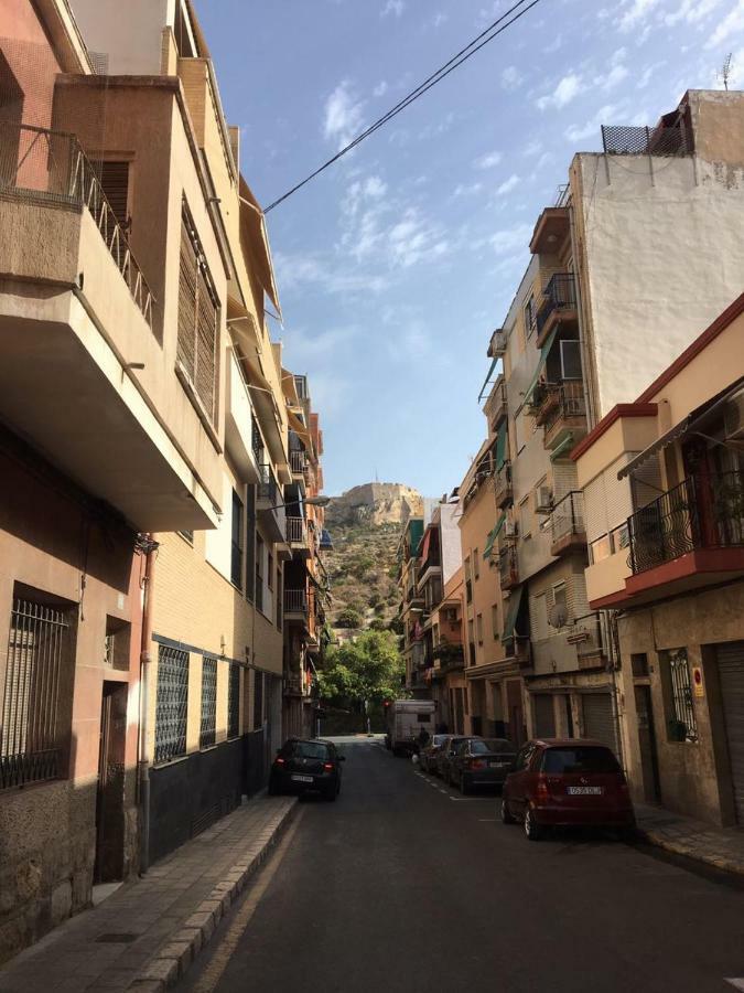 Calle De García Gutiérrez, 9 *
