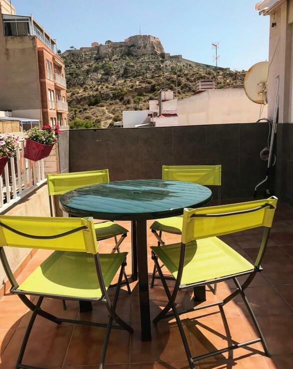 Calle De García Gutiérrez, 9 * Alicante