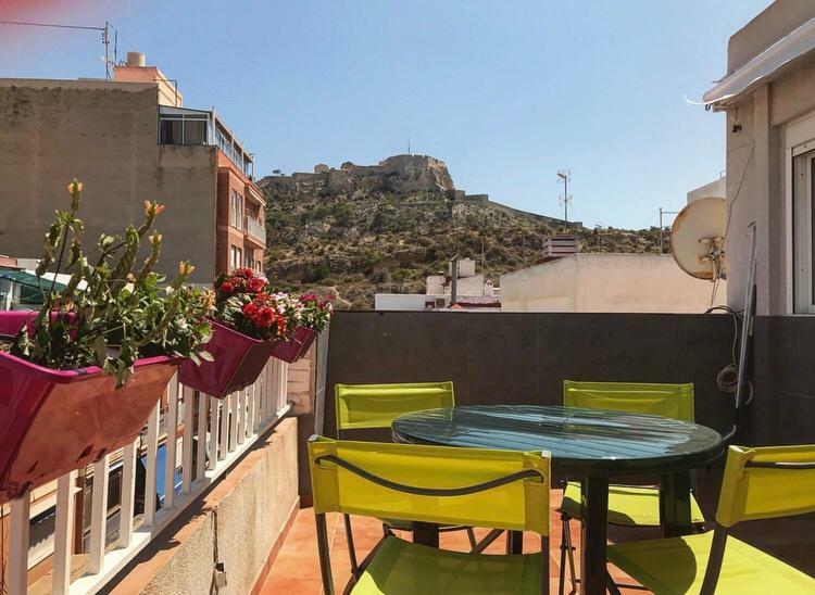 Calle De García Gutiérrez, 9 *