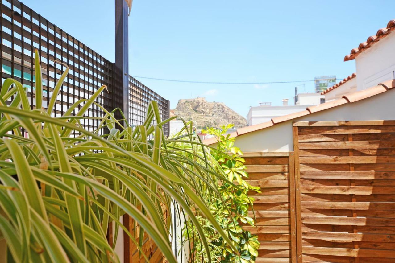 Apartamento ático Con Terraza En El Centro De Alicante