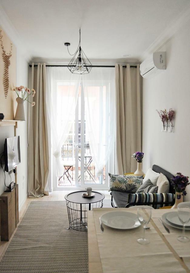 Munoz 1 Apartment