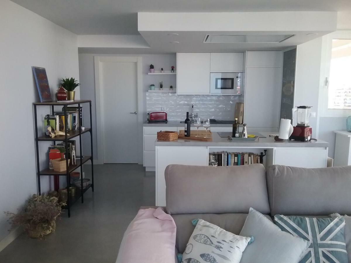 Precioso Apartamento En Frente De La Playa