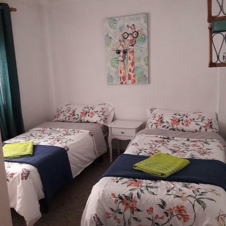 Casa Nadin Pensión *