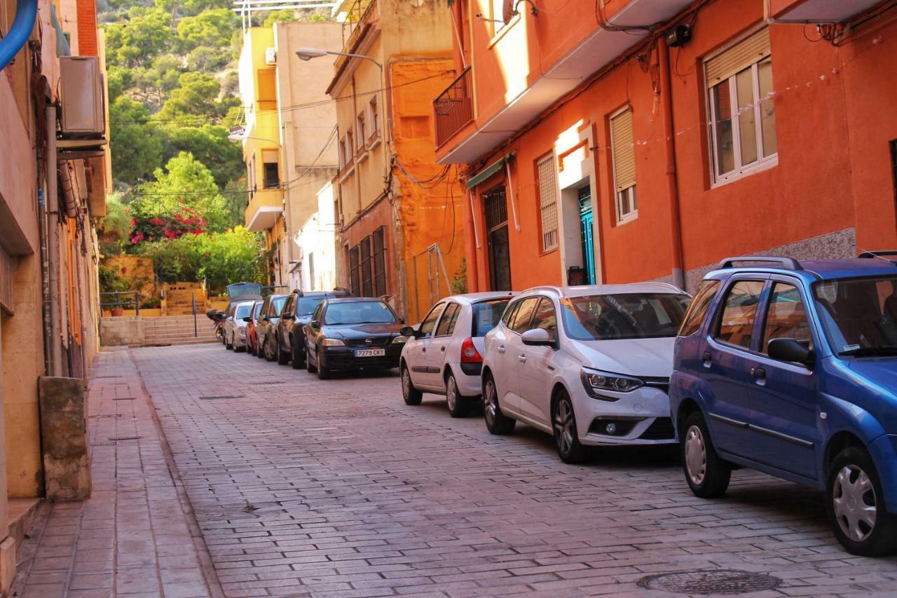 A Stone's Throw From Santa Barbara * Alicante