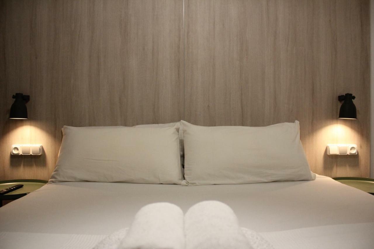 Traveller El Postiguet Homestay *