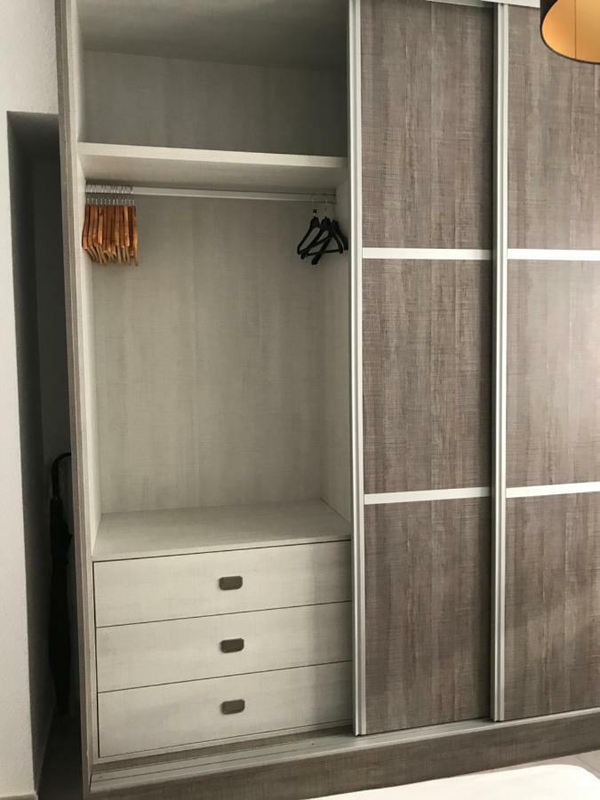 Piso En Primera Linea De Playa Del Postiguet Apartamento Alicante