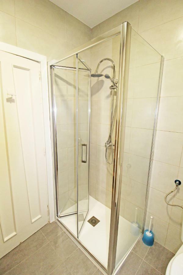 Apartment Centrico Y Espacioso Piso En Barrio Tranquilo
