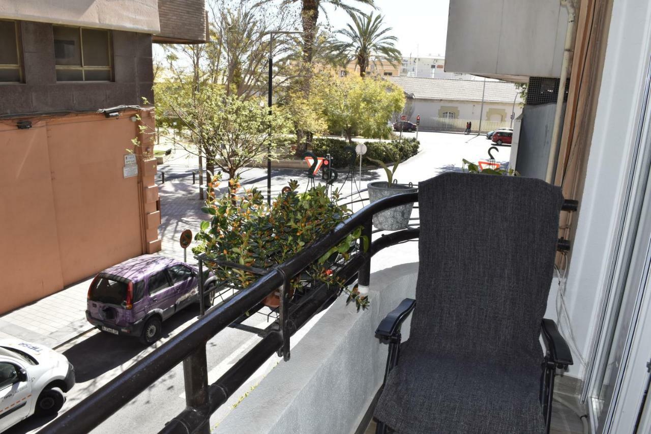 Apartment Lovely Near The Port Of *