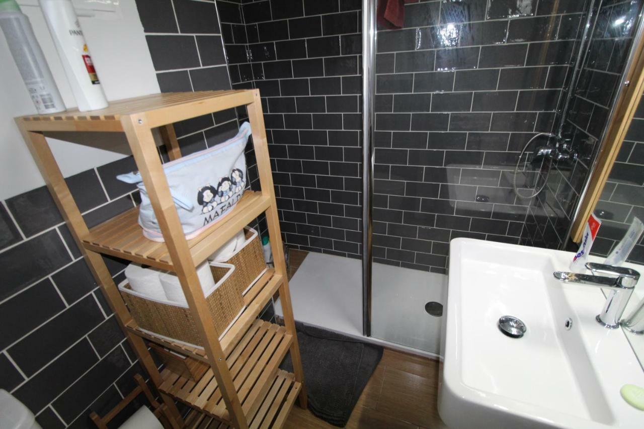 Espacioso, Luminoso, Coqueto, Y Muy Céntrico Apartamento *