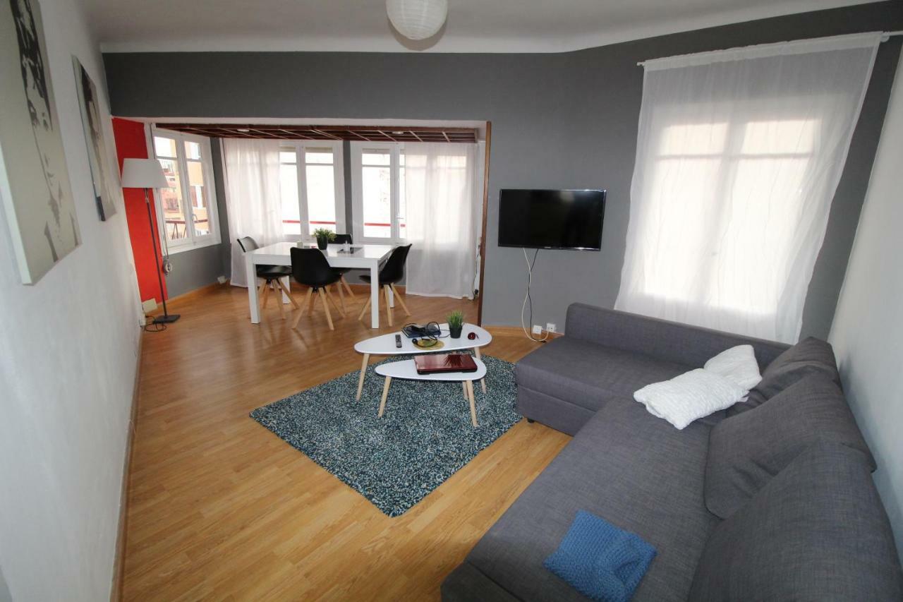 Apartamento Espacioso, Luminoso, Coqueto, Y Muy Céntrico