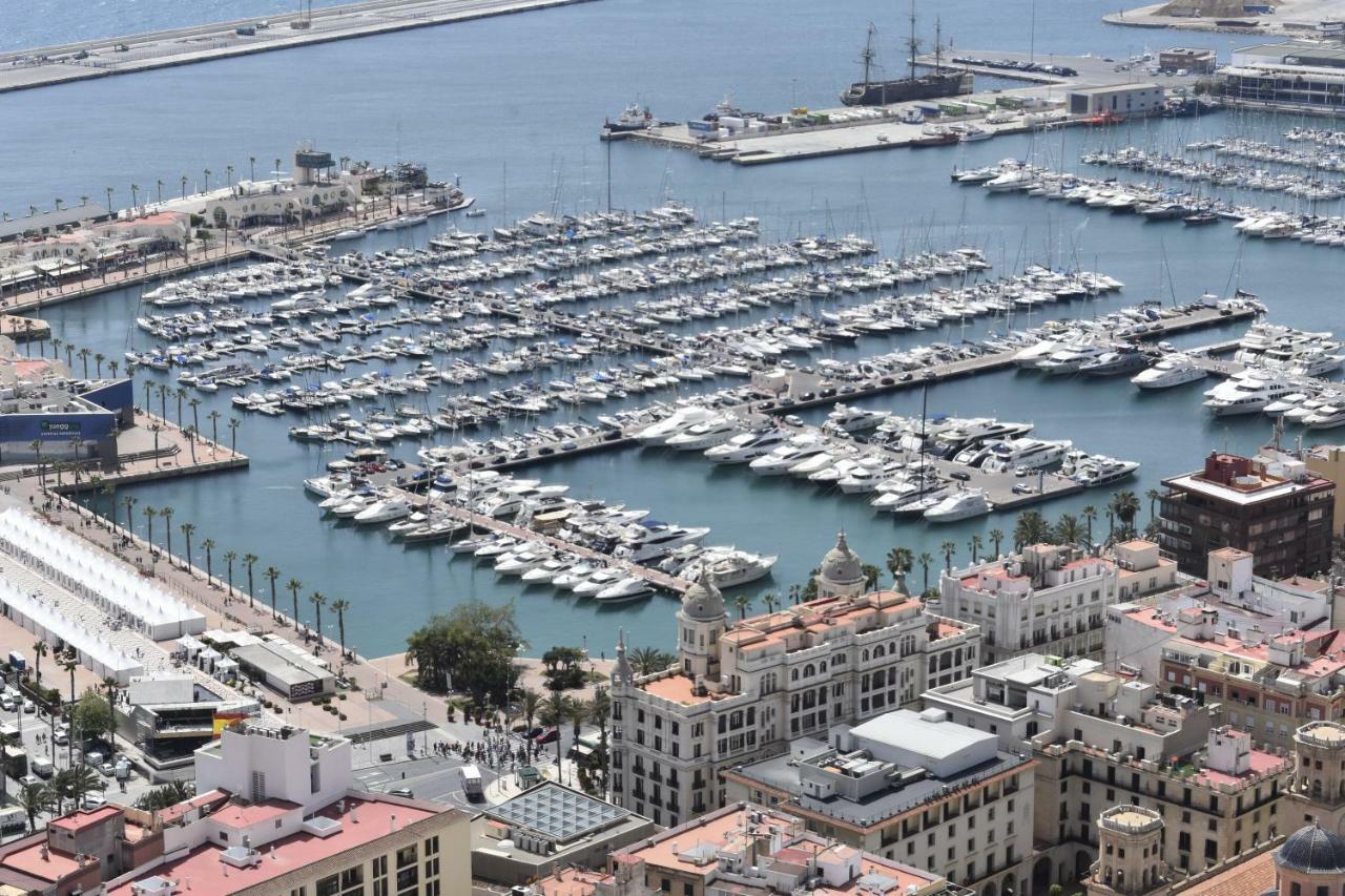 Apartment Lovely Near The Port Of Alicante