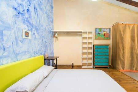 Large Flat Old Town Apartment