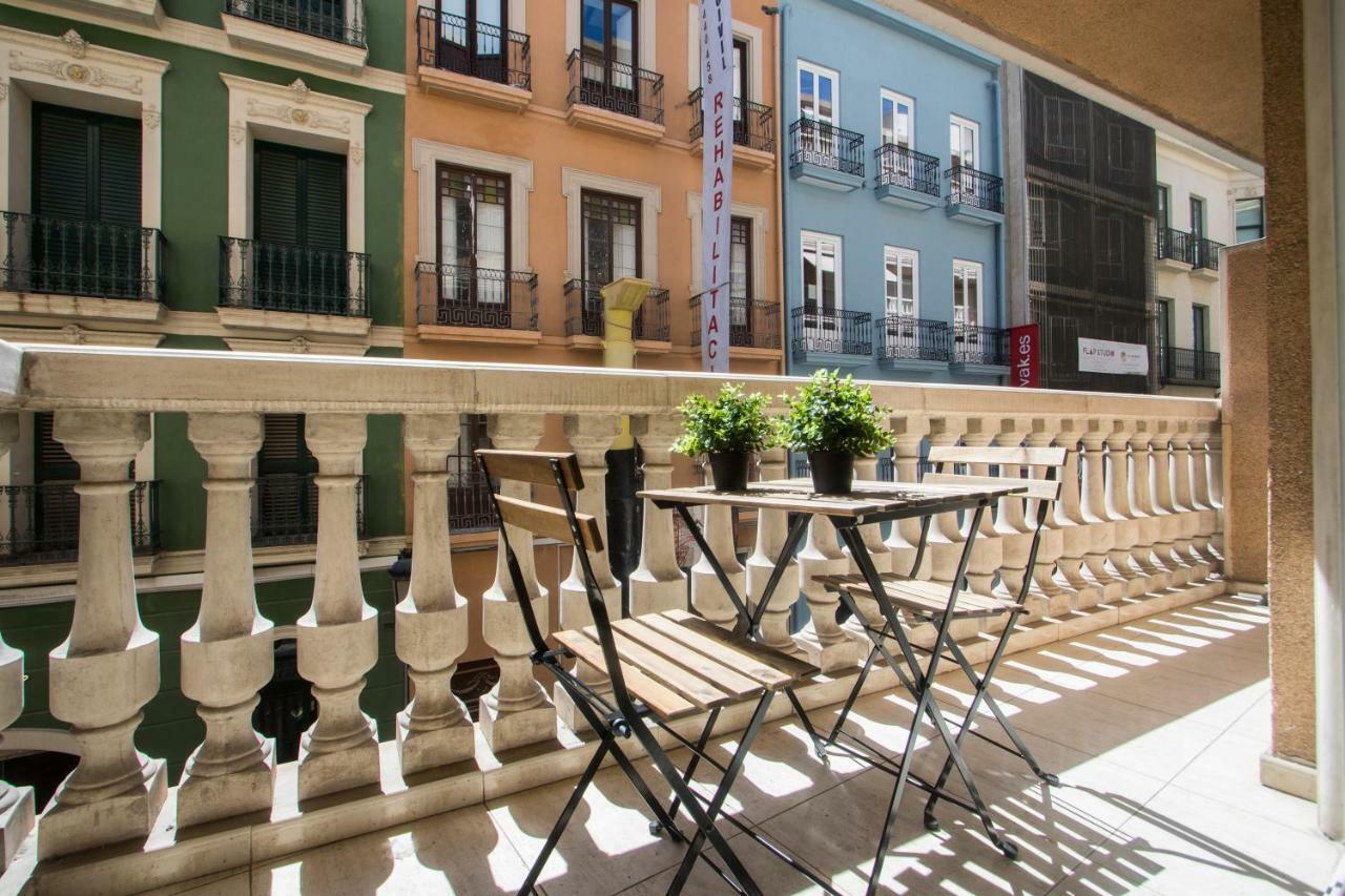 Apartamento Stylish *new* In W/ 4 Bedrooms