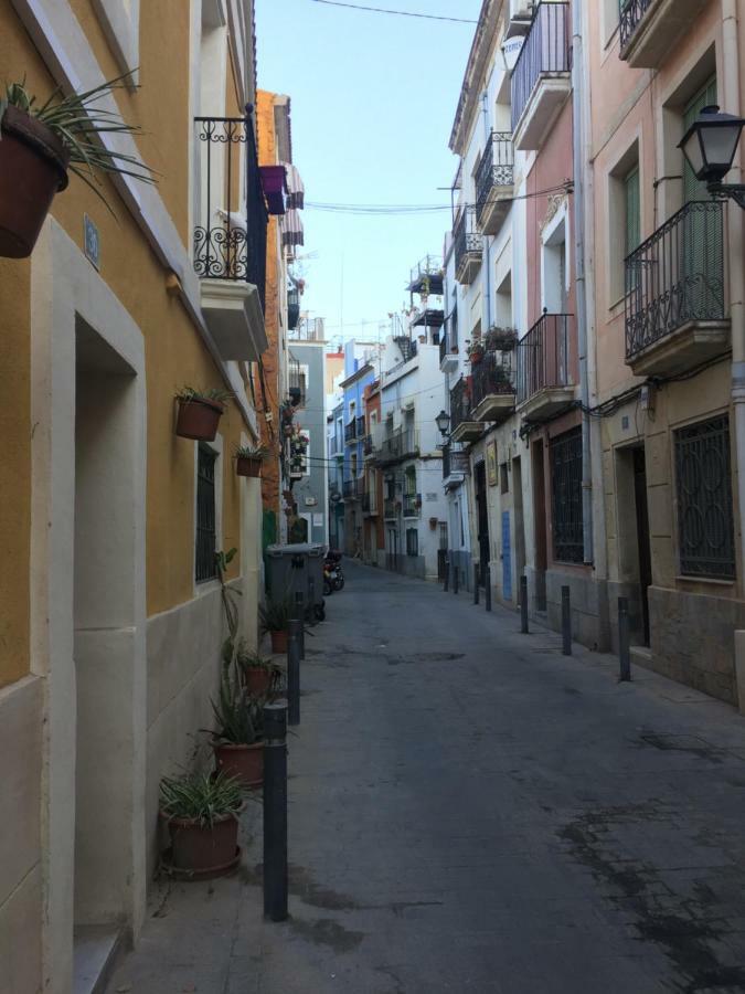 Piso Actualizado En Casco Antiguo Proximo A La Playa * Alicante